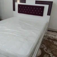 تخت خواب دونفره در حد نو