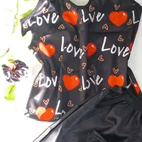 لباس زیر زنانه|لباس|قم, ولیعصر|دیوار