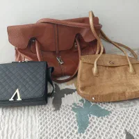 سه تا کیف البته مشکیه کاملا نوه|کیف، کفش، کمربند|سنندج, |دیوار