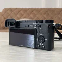 دوربین سونی a6400 و لنز سیگما 50mm f1.4