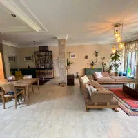 125 متر 2 خ سعادت آباد ویلایی