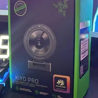 وب کم  razer kio poro