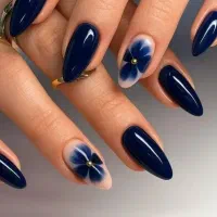 کاشت ناخن حرفه ای با قیمت مناسب