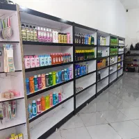 قفسه چوبی فروشگاهی