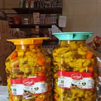 فروش عمده انواع ترشیجات آویژگان