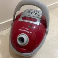 جارو برقی الکترولوکس کار کرده کاملا نو