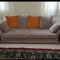 مبلمان ۷ نفره در حد تمیز و سالم