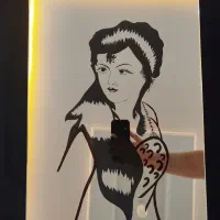 آینه طراحی شده چهره