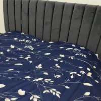 تخت کاملا نو