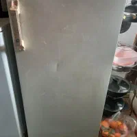 یخچال آزمایش