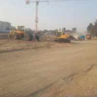 راننده کمپرسی ده چرخ،بیل مکانیکی