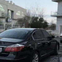 جنسیس سدان مشکی|خودرو سواری و وانت|میانه, |دیوار