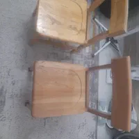 صندلی چوبی