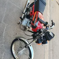 موتورسیکلت مدل90 تیزکار|موتورسیکلت|شیراز, کوزه گری|دیوار