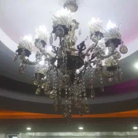 لوستر برنجی اصل|لوستر و چراغ آویز|نسیم‌شهر, |دیوار