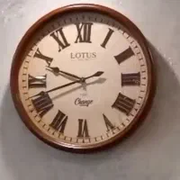 ساعت دیواری