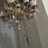 لوستر و فرش