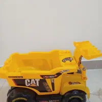 کامیون بزرگ CAT به ابعاد ۳۲ در ۶۰   نو نو|اسباب‌‌بازی|اسلام‌شهر, شهرک قائمیه|دیوار