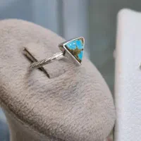 انگشتر فیروزه مینیمال