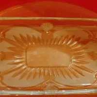 چند تیکه جا حبوباتی و شیرینی خوری