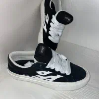 دو جفت کفش Straye اورجینال۴۳ و ۴۴/۵|دوچرخه، اسکیت، اسکوتر|شیراز, رازی|دیوار