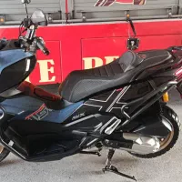 ای جی وی 405