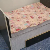 تخت گهواره ای نوزاد