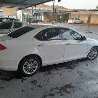 جک j5 اتوماتیک1800cc