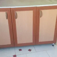 فروشی|آب‌چکان و نظم‌دهنده ظروف|پرند, فاز ۶|دیوار