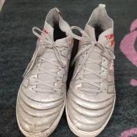 کفش فوتسال نو و در حد نو سایز ۴۲و ۴۳|کیف، کفش، کمربند|زاهدان, |دیوار