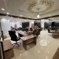 تجاری نوساز حاشیه اصلی خیابان