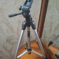 2 عدد پایه دوربین مخصوص عکاسی های حرفه ایی و تخصصی