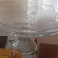 تعدادی ظرف پایه دار میوه و شکلاتخوری و غیره|ظروف سرو و پذیرایی|اصفهان, باغ دریاچه|دیوار