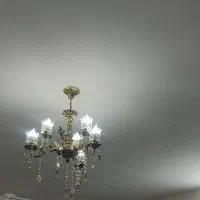 لوستر فروشی