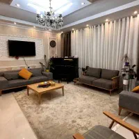 ویلای-درب-از-ساختمان