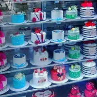 فروشنده جهت کار در قنادی