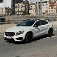 بنز gla 45  سفید ۲۰۱۶|خودرو سواری و وانت|تهران, درختی|دیوار