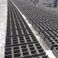 انواع بلوک موزاییک دور باغچه