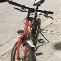 دوچرخه ۱۶|دوچرخه، اسکیت، اسکوتر|رباط‌کریم, رباط‌کریم|دیوار