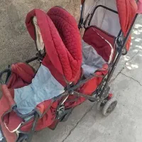 کالسکه دوقلو