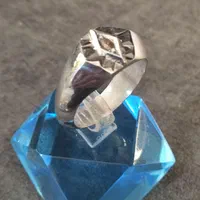 حلقه  انگشتر مردانه با نگین الماس  اصل|جواهرات|شیراز, شریف‌آباد|دیوار