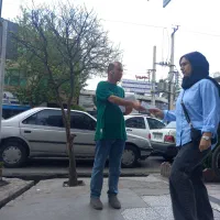 پخش و چسباندن تراکت تضمینی با قیمت مناسب