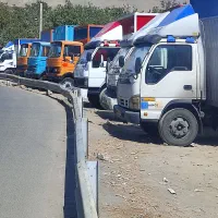 اتوبار باربری کارگر بسته‌بندی جابجایی کارگر خالی