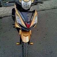 لاکی 185