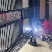 تعمیر و نصب درب های اتوماتیک، اوپراتور، جک، کرکره|خدمات پیشه و مهارت|گرگان, |دیوار