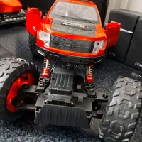 ماشین افرود چهار چرخ متحرک