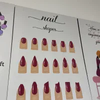 سه عدد تابلو ناخن کار