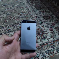 معاوضه وفروش گوشی ایفون seپک اصلی 16گیگ