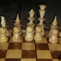 مهره شطرنج چوبی با کیفیت سایز بزرگ( فقط مهره)
