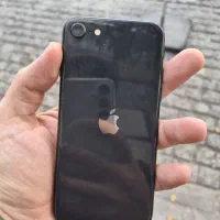 iPhone se2020|موبایل|کرج, اصفهانی‌ها|دیوار